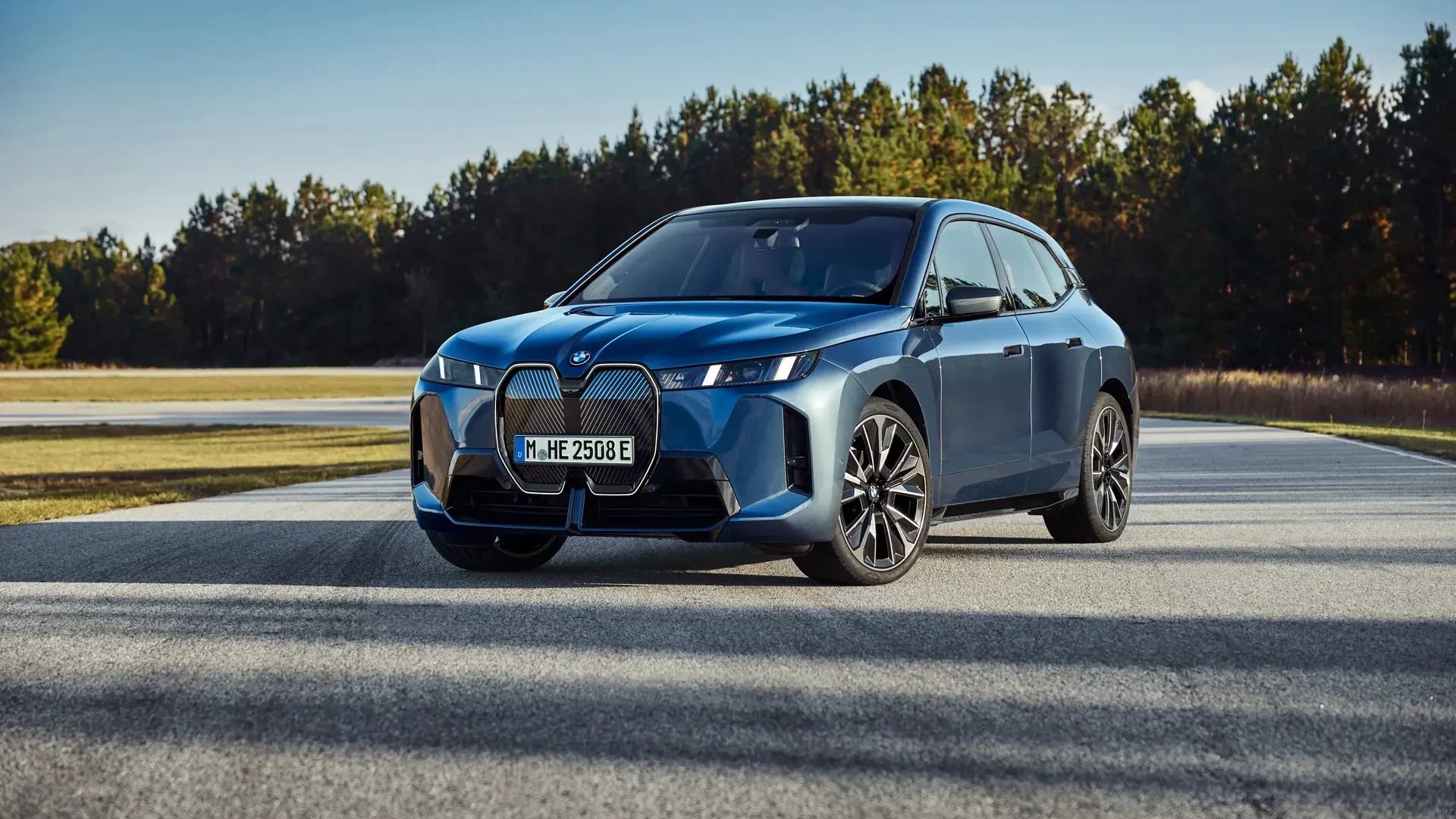 BMW Is Dropping the iX SUV in the U.S. As Neue Klasse Era Begins With the iX3