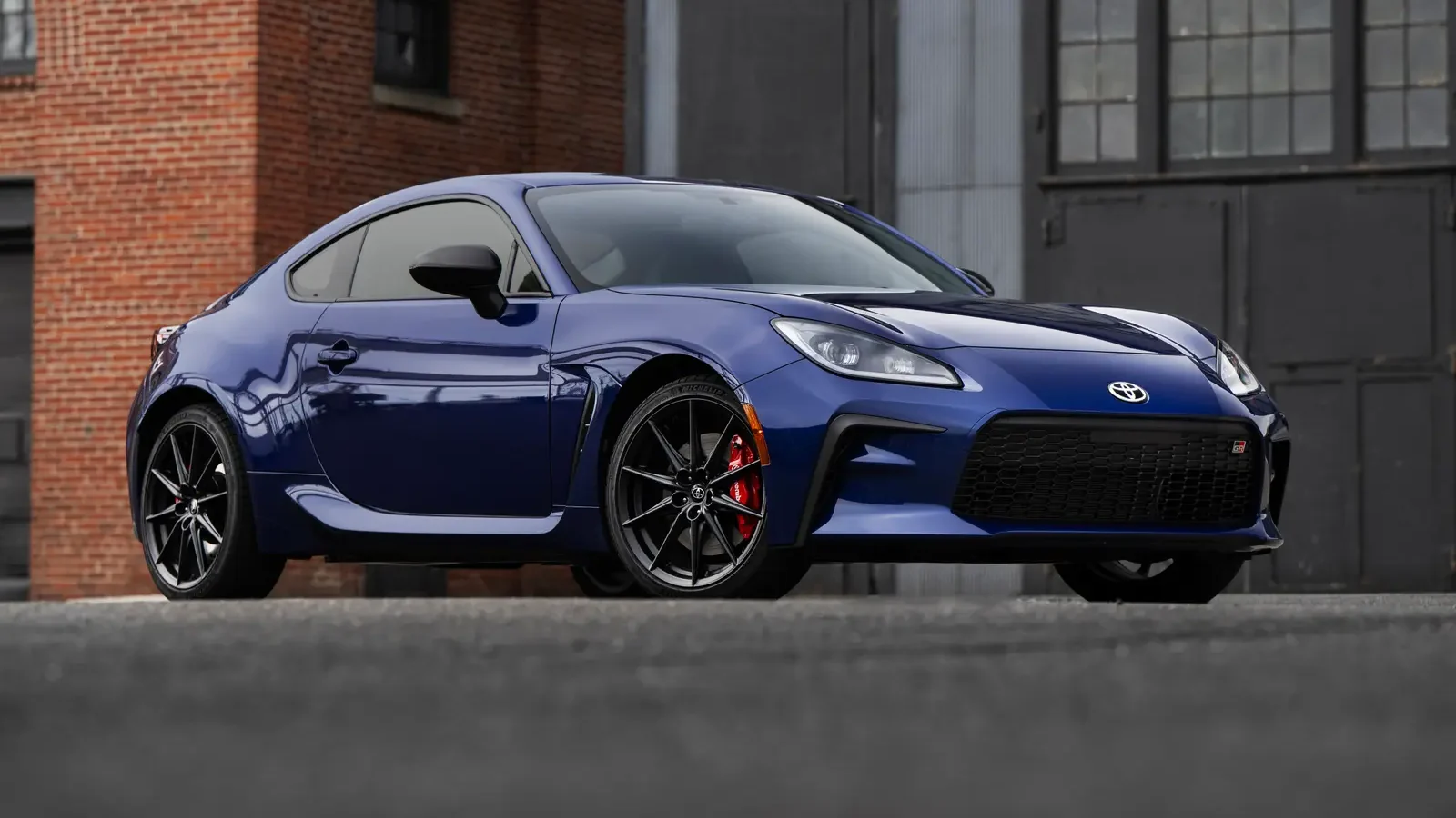 2027 Toyota GR86 Brings Notable Mechanical Tweaks and Some Interior Updates